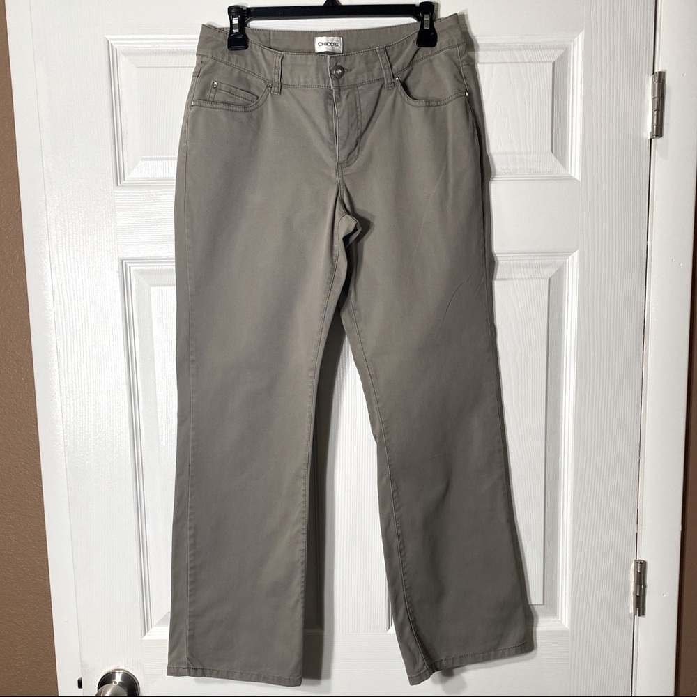 Chico's Platinum Gray Short Jeans Size 0